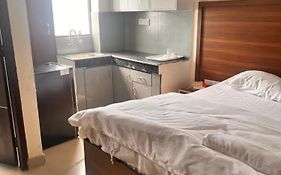 Apna Homes Stay & Hotel I Gurugram I Sector-71